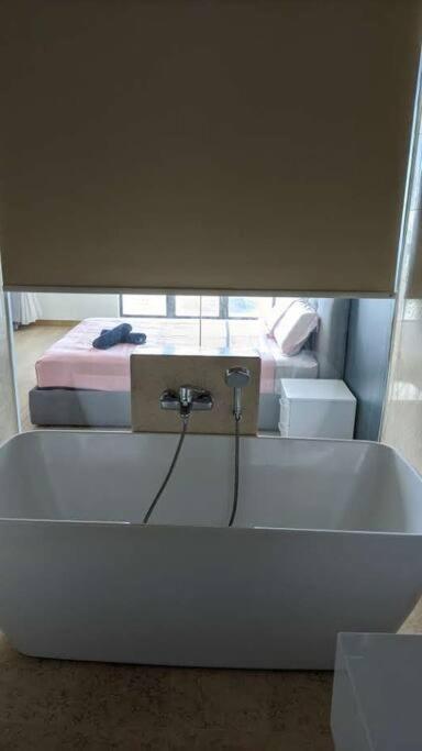 Apartment Jazz 222: Cosy 2-bedroom With Seaview George Town